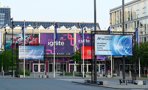 Event partner hero entrance