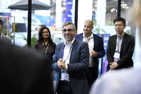 Guy Mission roudtable