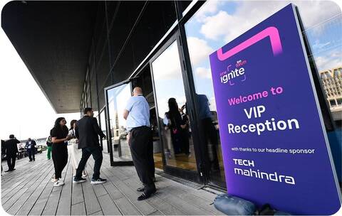 VIP reception headliner