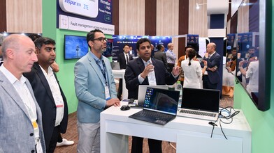 Moonshot_kiosk_side_IA_25